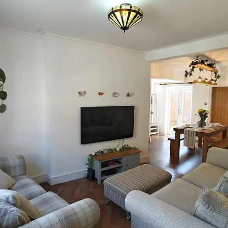 Holiday home Bradbury