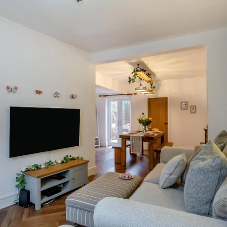 2 Bed In Knaresborough Oc-W31758