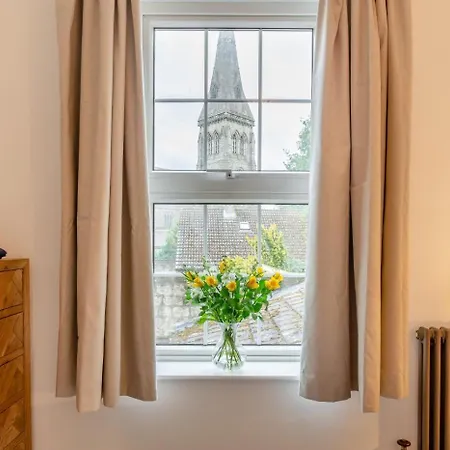 2 Bed In Knaresborough Oc-W31758 Knaresborough