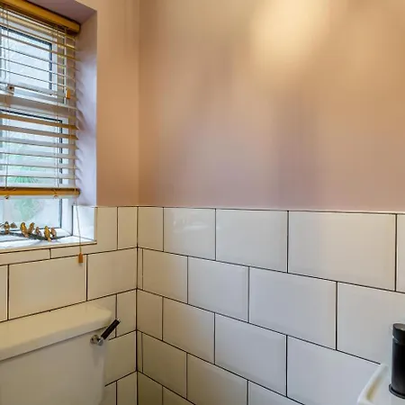 2 Bed In Oc-w31758 * Knaresborough